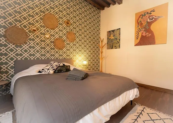 Villa Capsule Camelia Un Charme Montois *